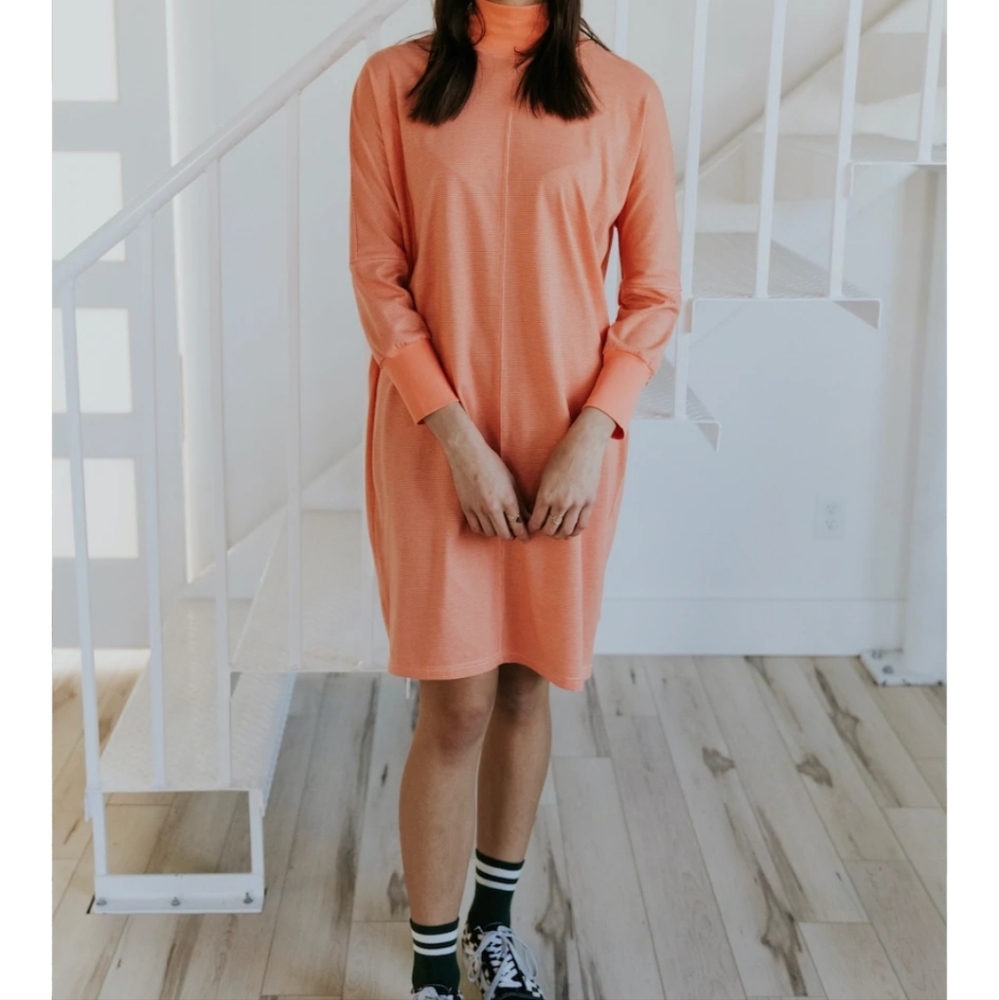 Roolee Radio Wash Shift Dress Orange Small